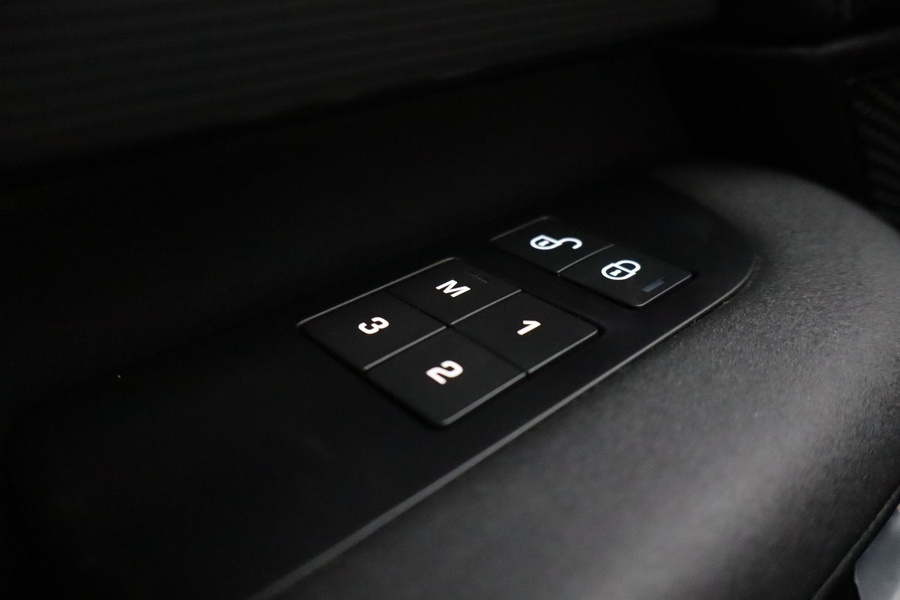 Land Rover Discovery vaihtoauto