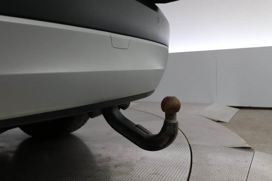 Land Rover Discovery vaihtoauto