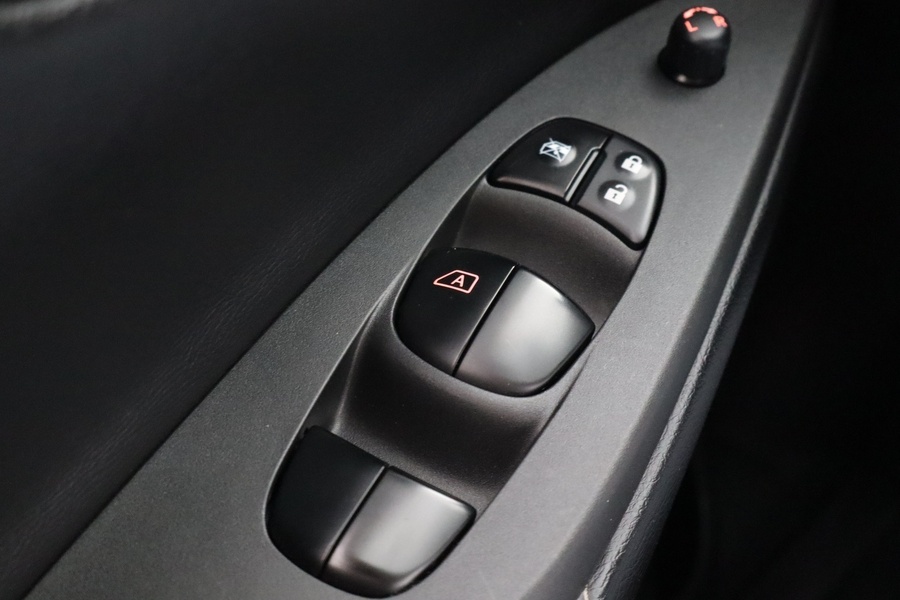 Nissan Pulsar vaihtoauto