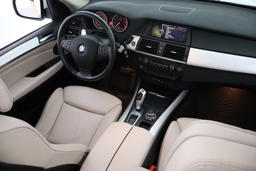 BMW X5 vaihtoauto