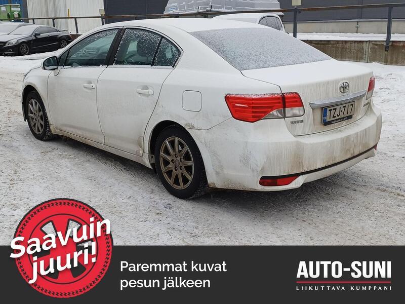 Toyota Avensis vaihtoauto