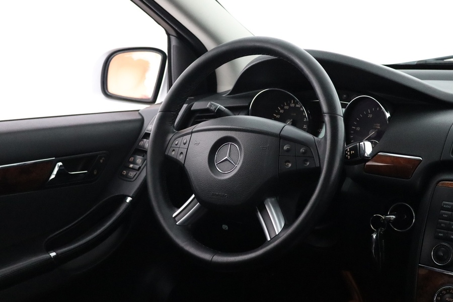 Mercedes-Benz R vaihtoauto