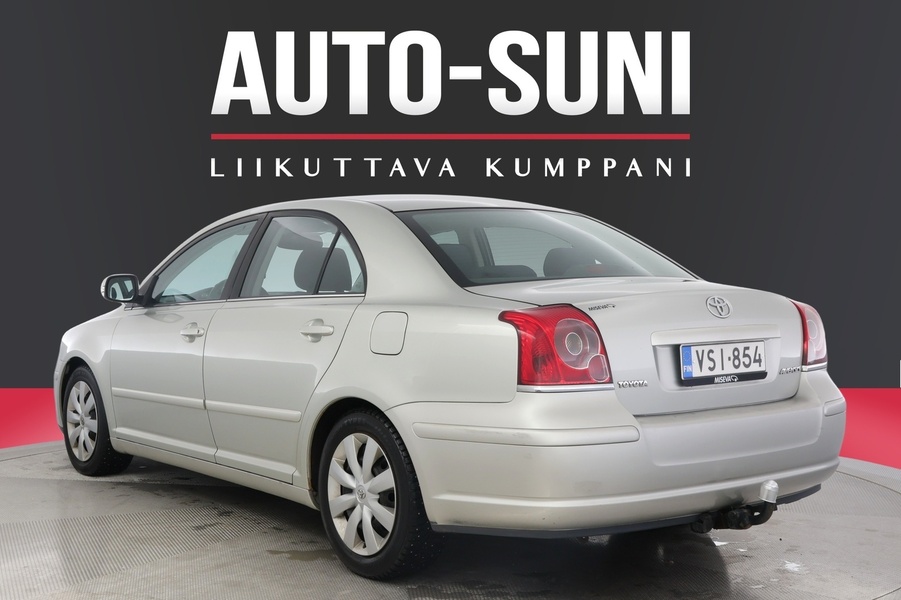 Toyota Avensis vaihtoauto