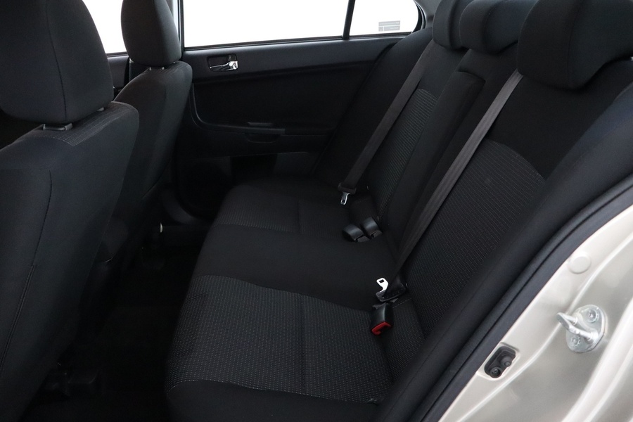 Mitsubishi Lancer vaihtoauto