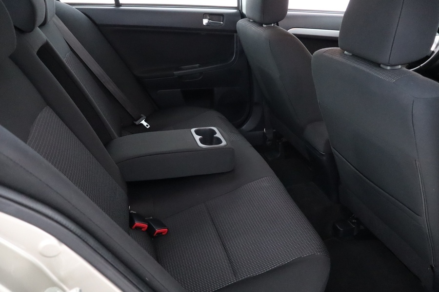 Mitsubishi Lancer vaihtoauto