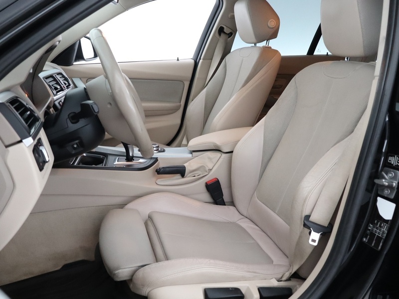 BMW 320 vaihtoauto