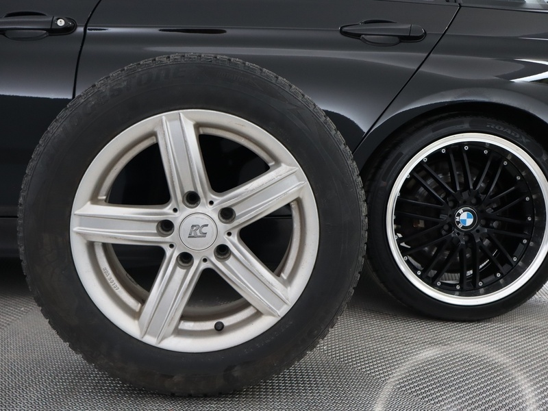 BMW 320 vaihtoauto