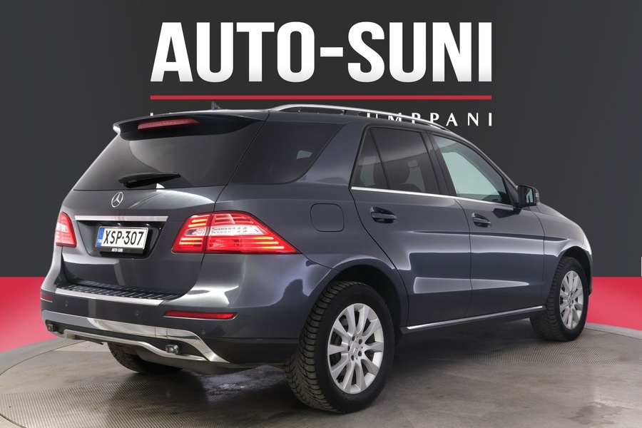 Mercedes-Benz ML vaihtoauto