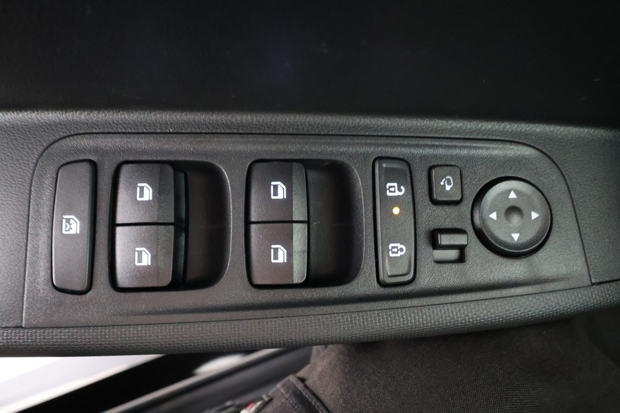 Hyundai INSTER vaihtoauto