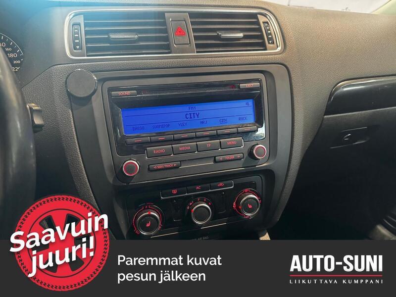 Volkswagen Jetta vaihtoauto