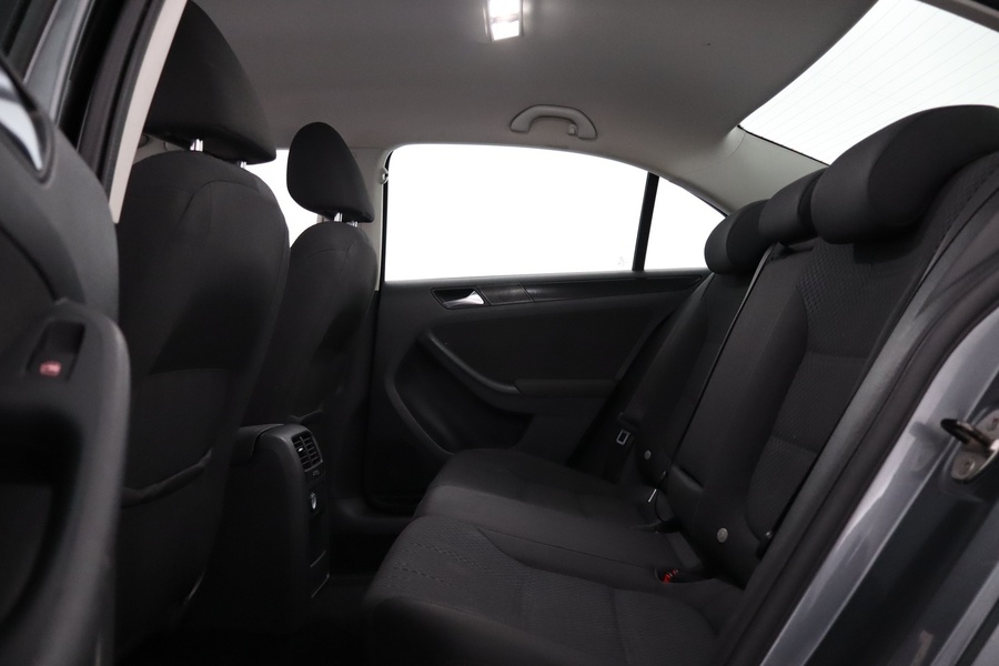 Volkswagen Jetta vaihtoauto