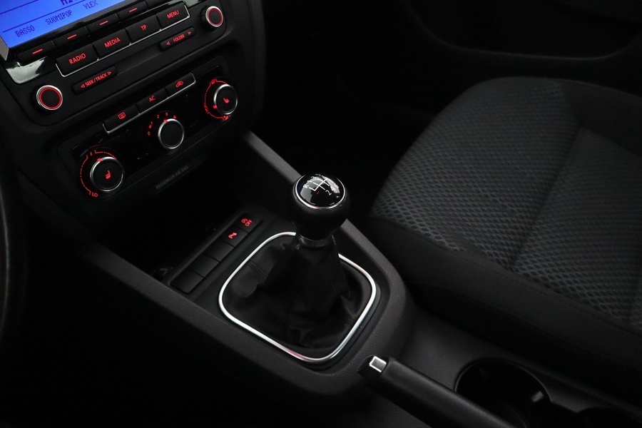 Volkswagen Jetta vaihtoauto