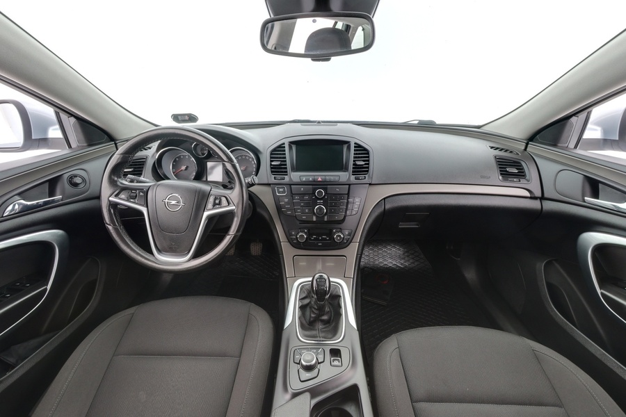 Opel Insignia vaihtoauto