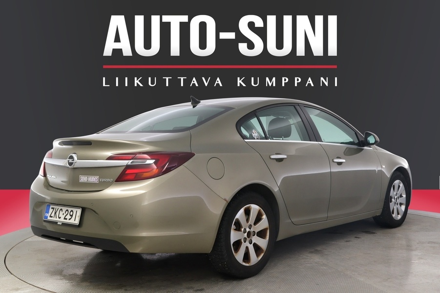 Opel Insignia vaihtoauto