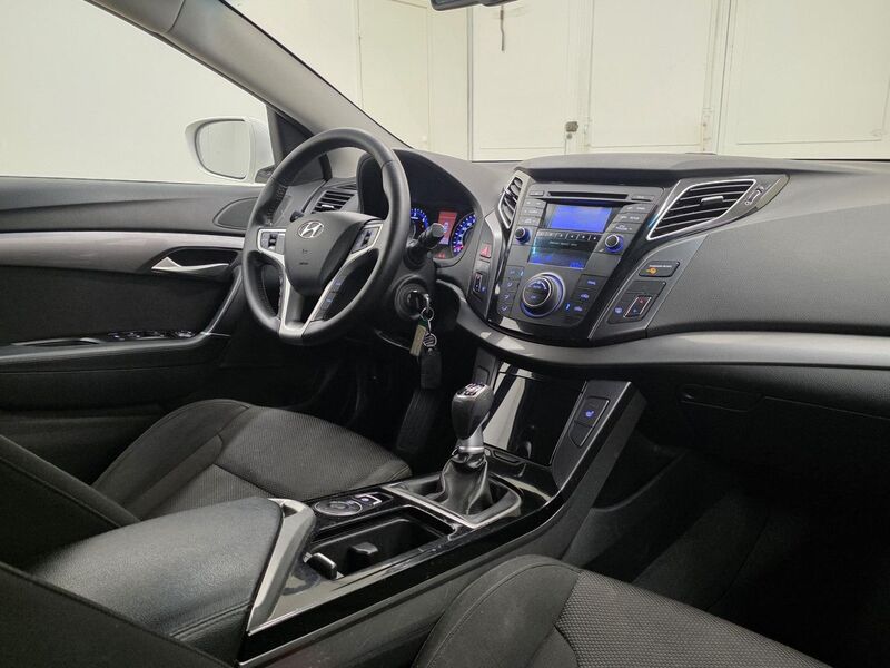 Hyundai i40 vaihtoauto