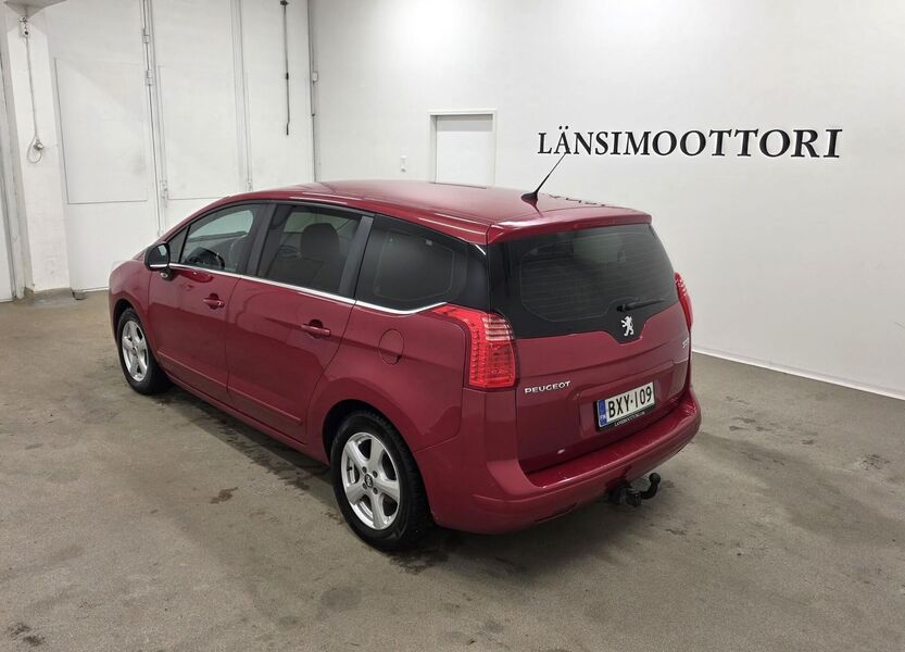 Peugeot 5008 vaihtoauto