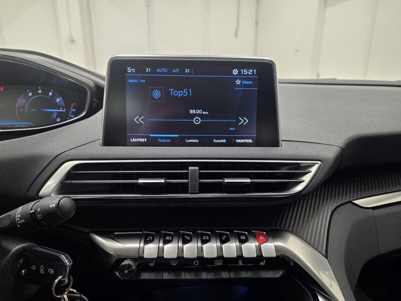 Peugeot 3008 vaihtoauto