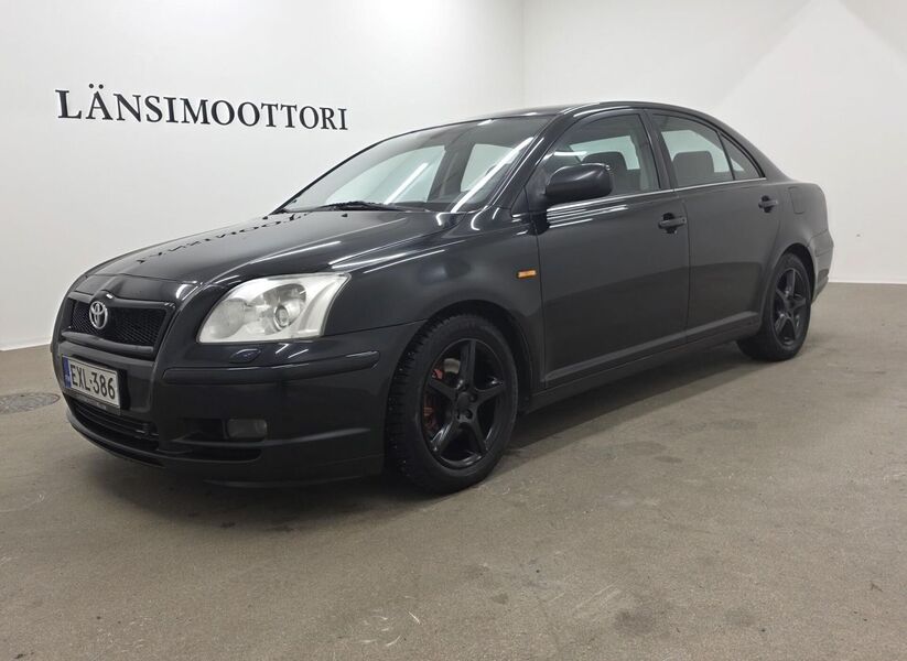 Toyota Avensis vaihtoauto