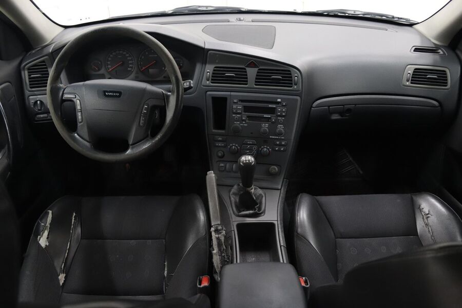 Volvo V70 vaihtoauto