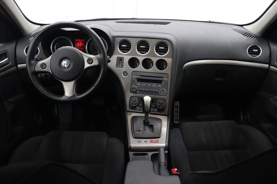 Alfa Romeo 159 vaihtoauto