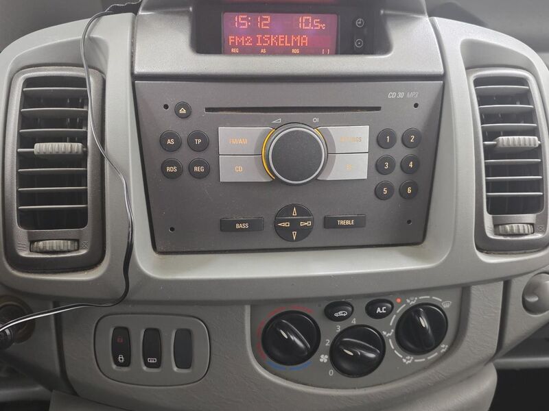 Opel Vivaro vaihtoauto