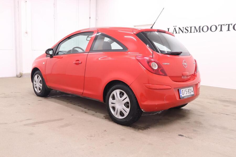 Opel Corsa vaihtoauto