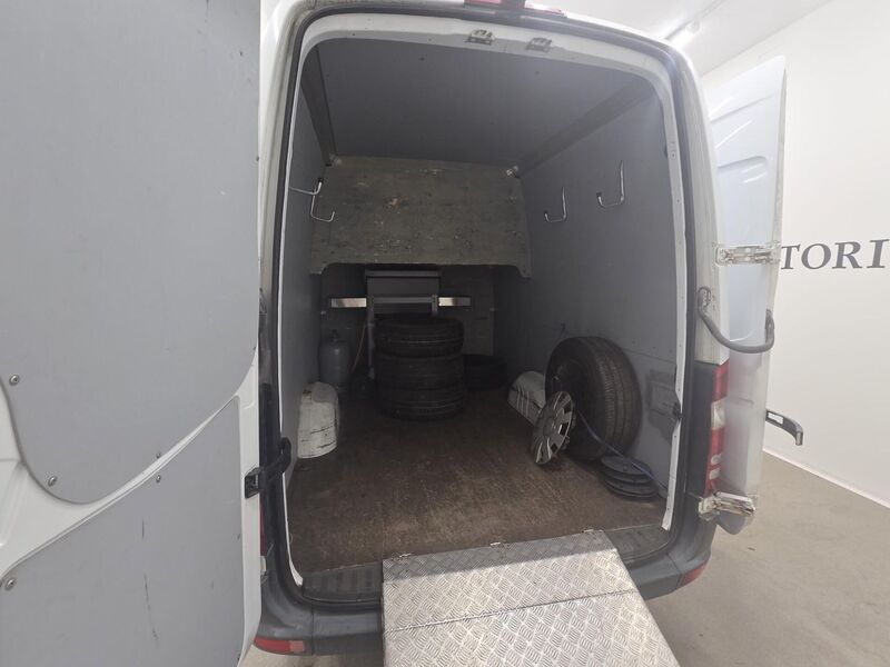 Mercedes-Benz Sprinter vaihtoauto