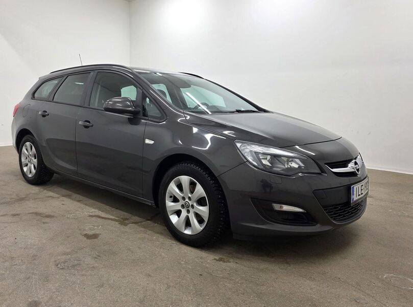 Opel Astra vaihtoauto