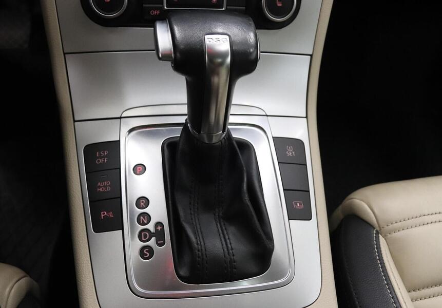 Volkswagen Passat CC vaihtoauto