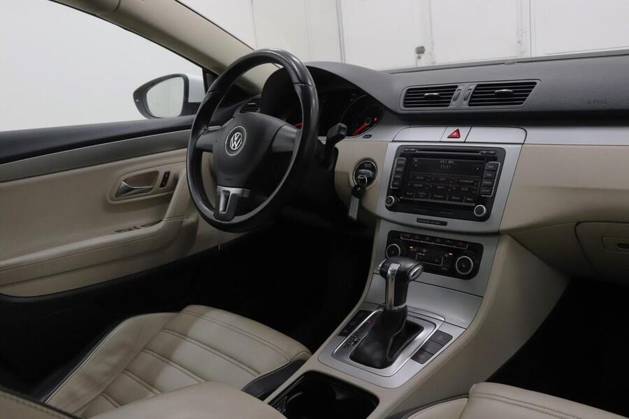 Volkswagen Passat CC vaihtoauto
