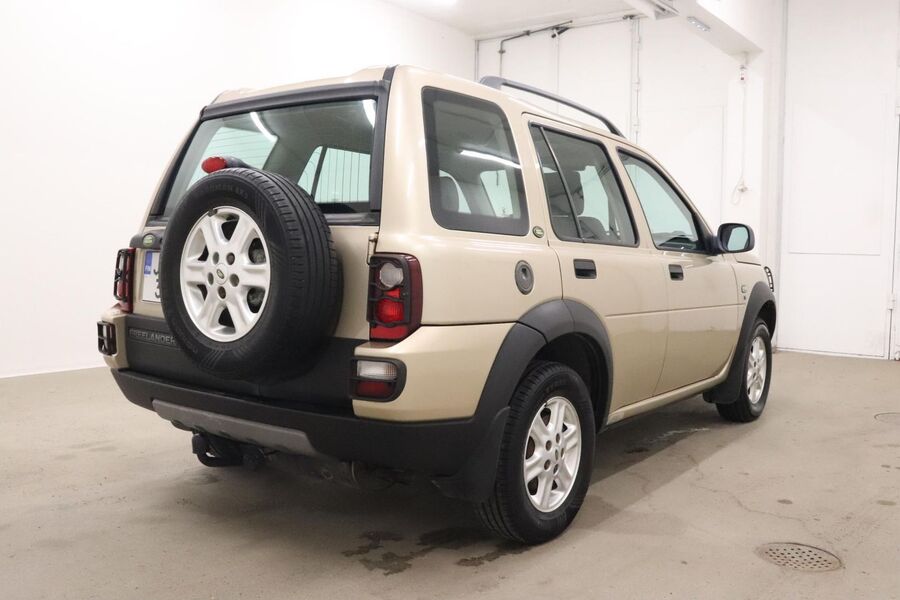 Land Rover Freelander vaihtoauto
