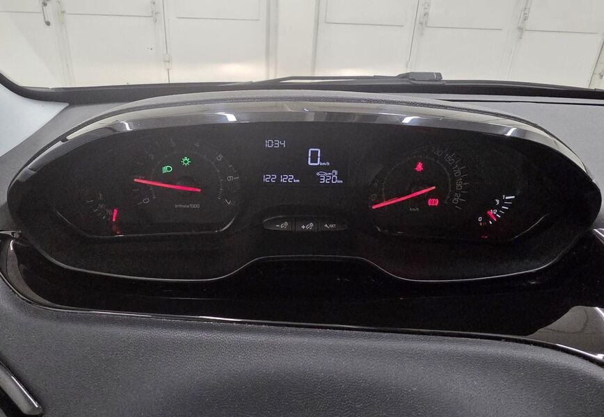 Peugeot 208 vaihtoauto