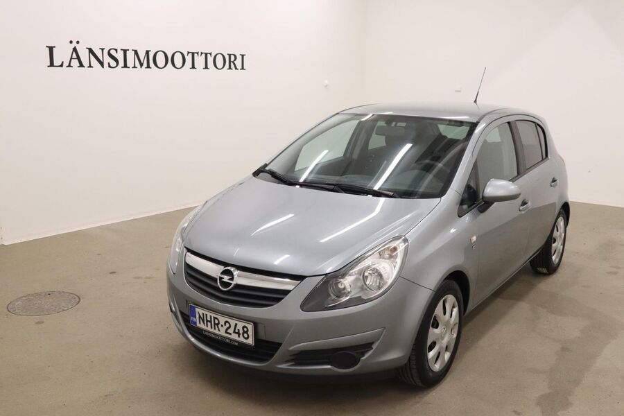 Opel Corsa vaihtoauto