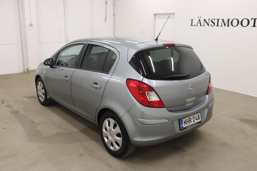 Opel Corsa vaihtoauto