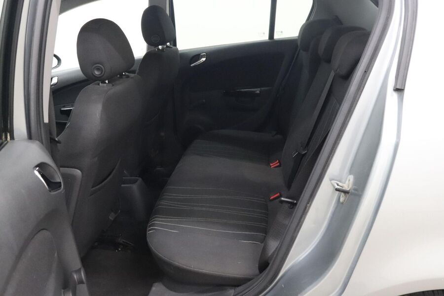 Opel Corsa vaihtoauto