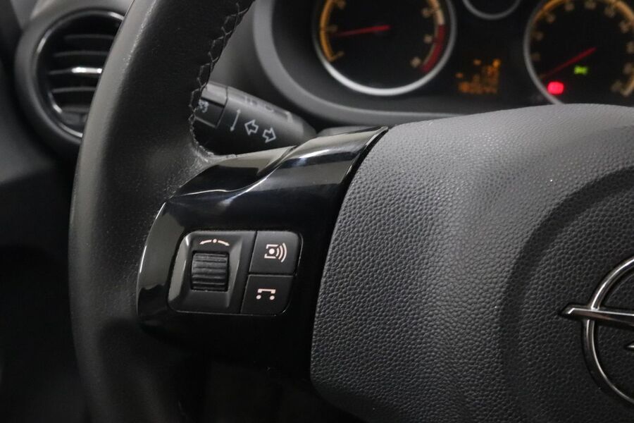 Opel Corsa vaihtoauto