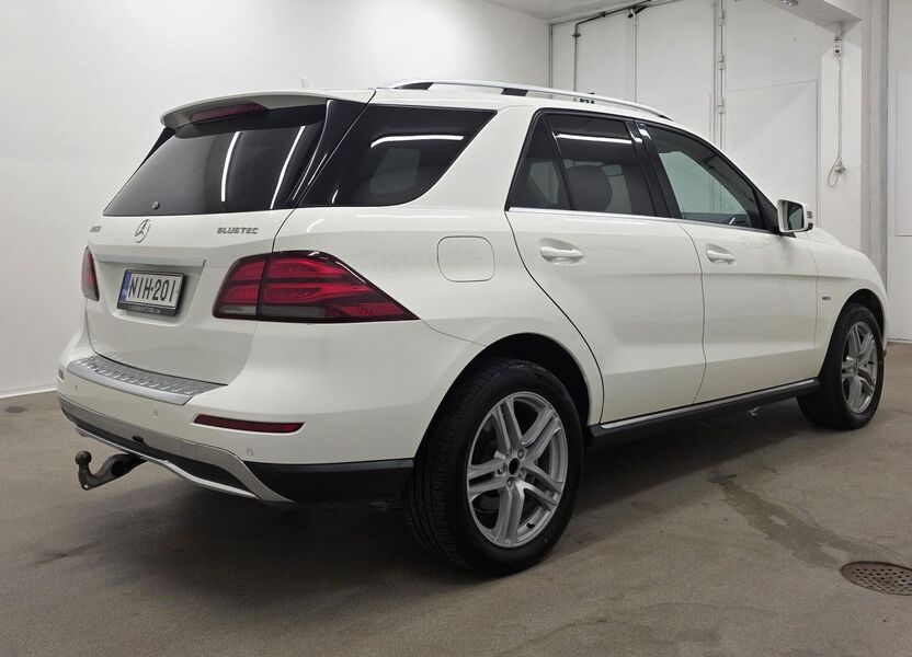 Mercedes-Benz ML vaihtoauto