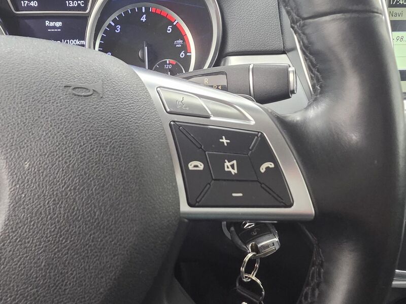 Mercedes-Benz ML vaihtoauto