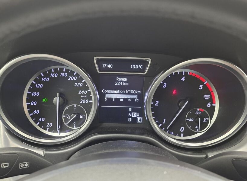 Mercedes-Benz ML vaihtoauto