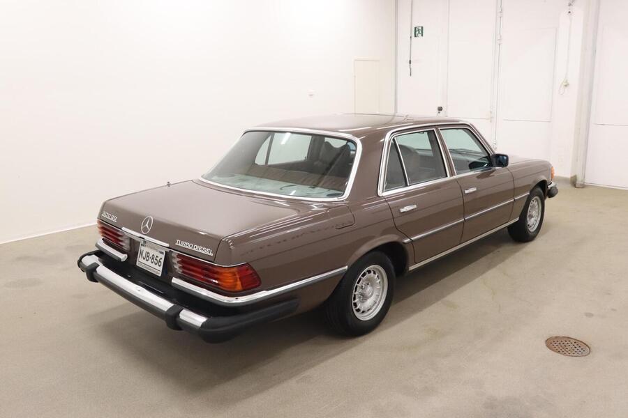 Mercedes-Benz 300 vaihtoauto