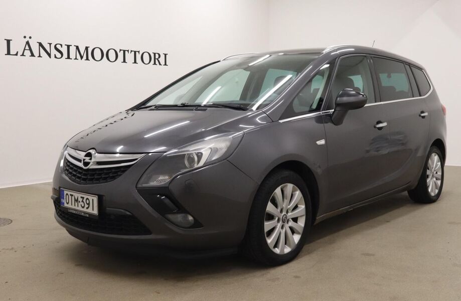 Opel Zafira Tourer vaihtoauto