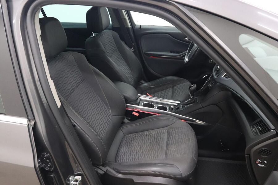 Opel Zafira Tourer vaihtoauto