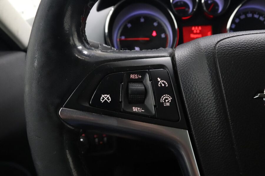 Opel Zafira Tourer vaihtoauto