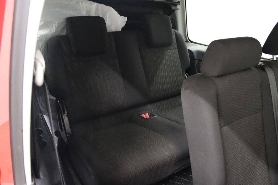 Volkswagen Caddy Maxi vaihtoauto