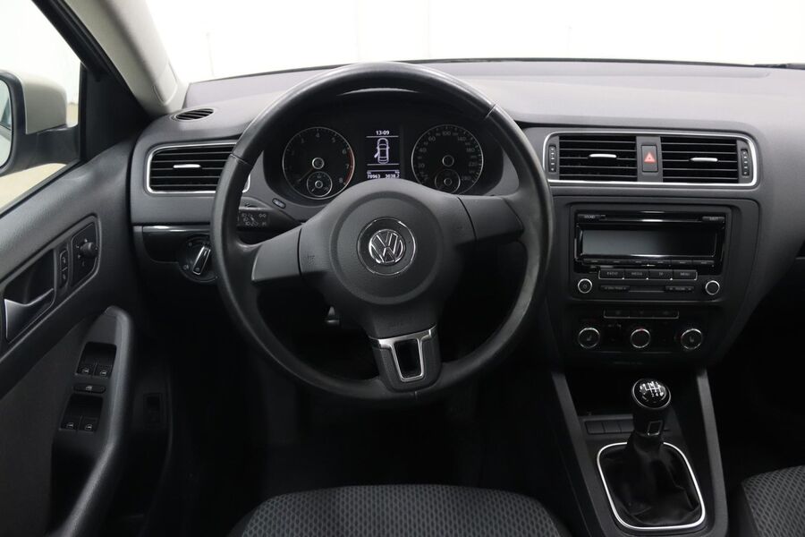 Volkswagen Jetta vaihtoauto
