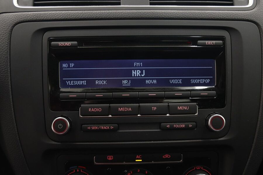 Volkswagen Jetta vaihtoauto