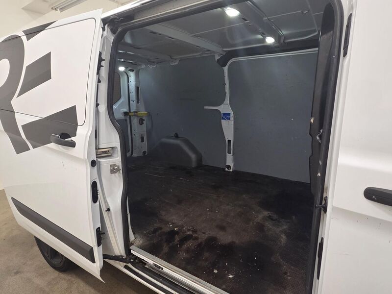 Ford Transit Custom vaihtoauto