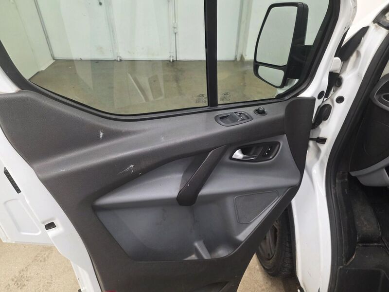 Ford Transit Custom vaihtoauto