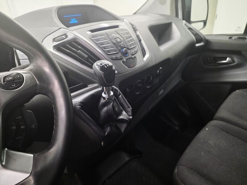 Ford Transit Custom vaihtoauto