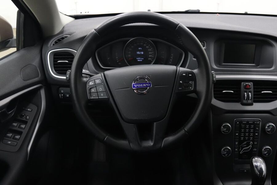 Volvo V40 vaihtoauto